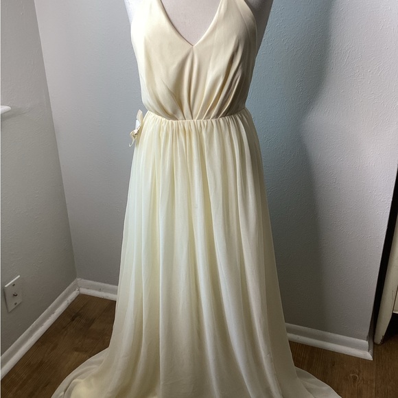 Fame and Partners Backless Halter Maxi Dress Butter Yellow NWT - Picture 9 of 12